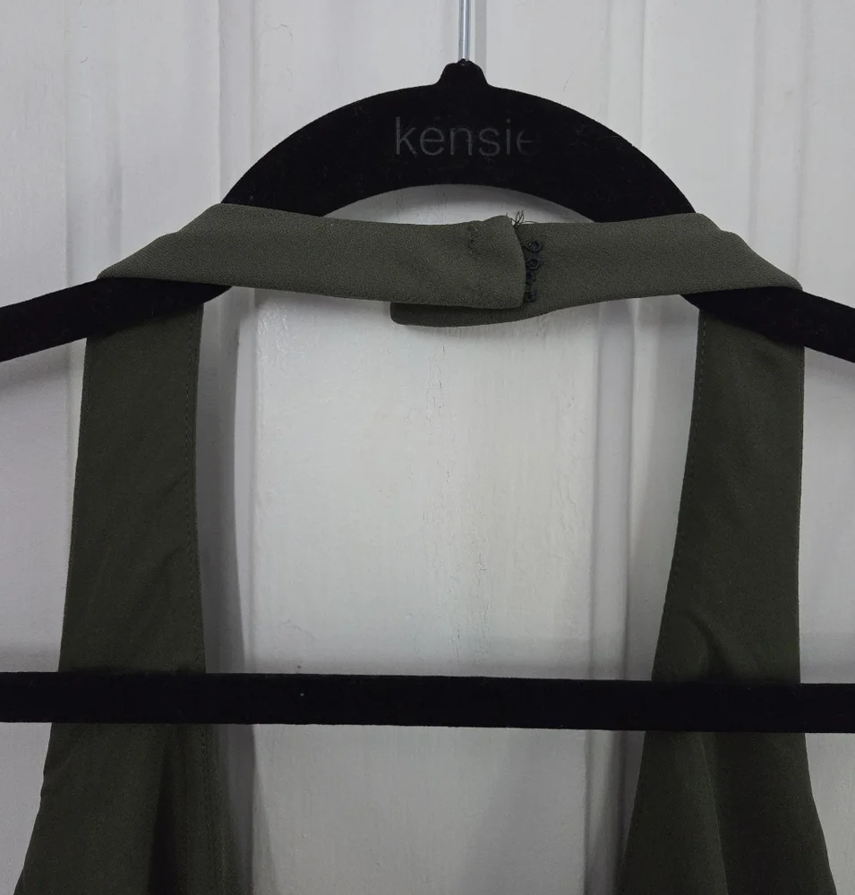 Vera Wang White Label Green Formal Halter Dress - Picture 8 of 9